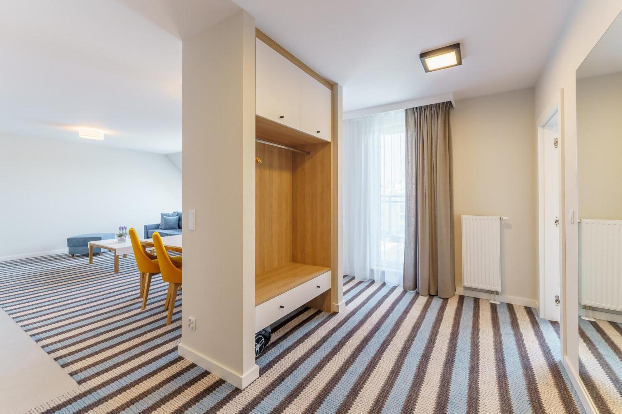 Bel Mare Miedzyzdroje Apartment With Balcony By Noclegi Renters Exteriör bild